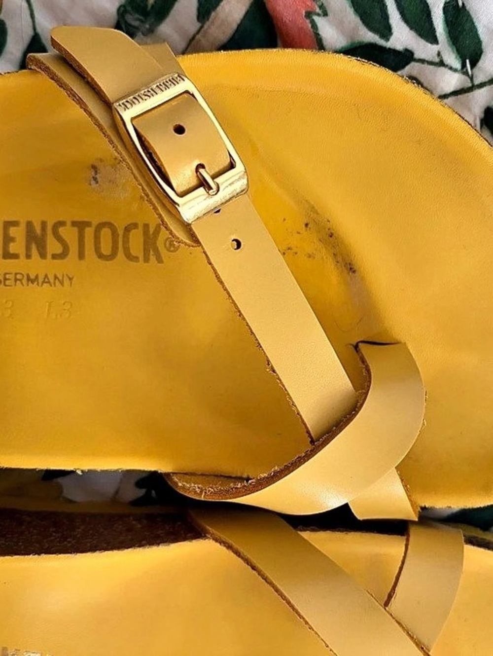 Birkenstock Arizona Sandals Yellow EU 38 - Picture 2 of 4